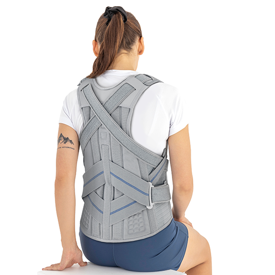 As laterais são feitas de borracha ortopédica AM-WSP-02