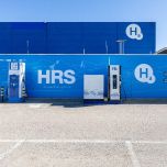 Hydrogen refuelling station