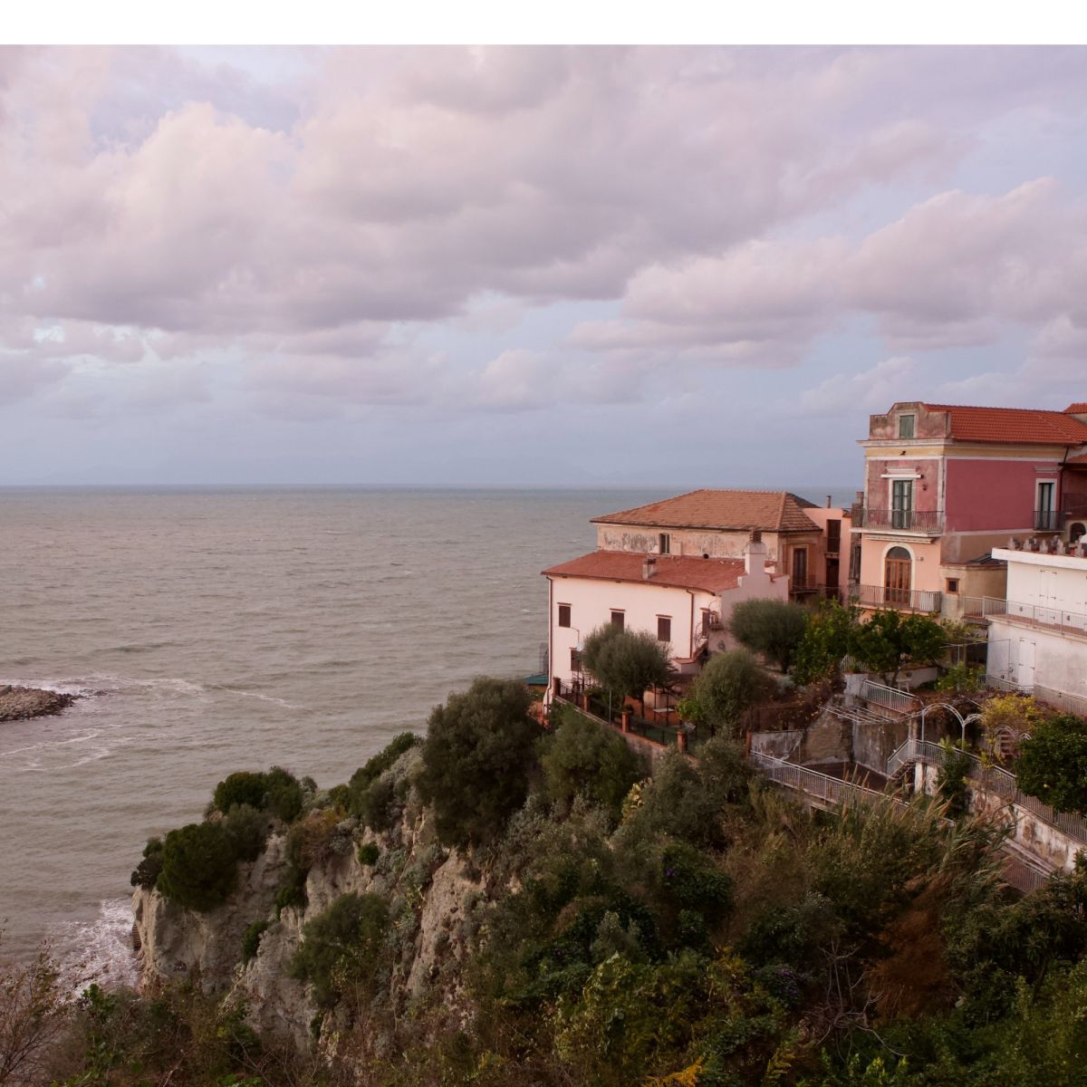 Walks in the villages with food and wine tastings