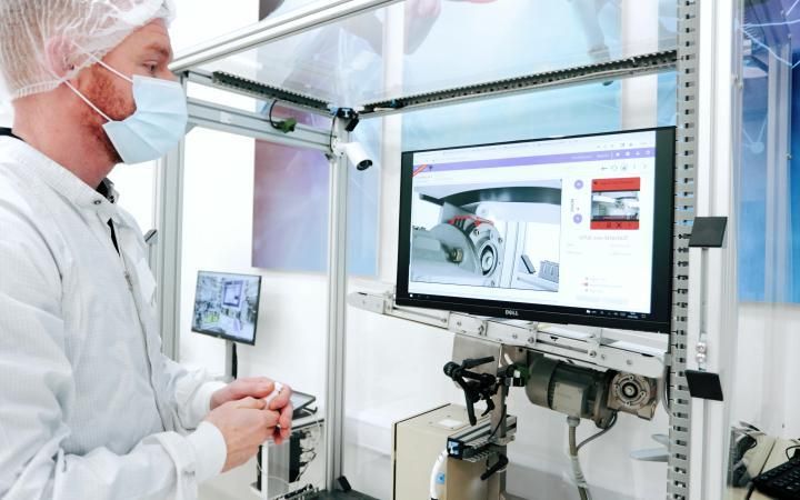 OpenLine LineClearance Assistant(TM)