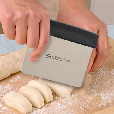 Tagliapasta-Raschietto