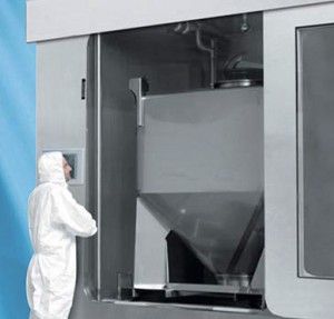 Pharmaceutical container cleaning