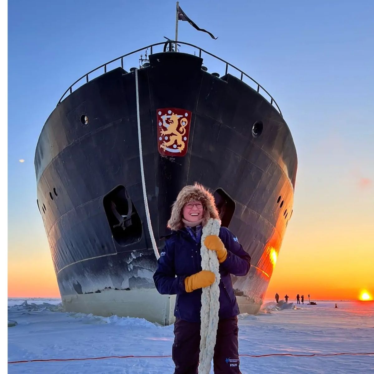 Icebreaker cruise by legendary Sampo in Kemi