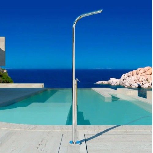 Pool outdoor shower DREAM YACHT