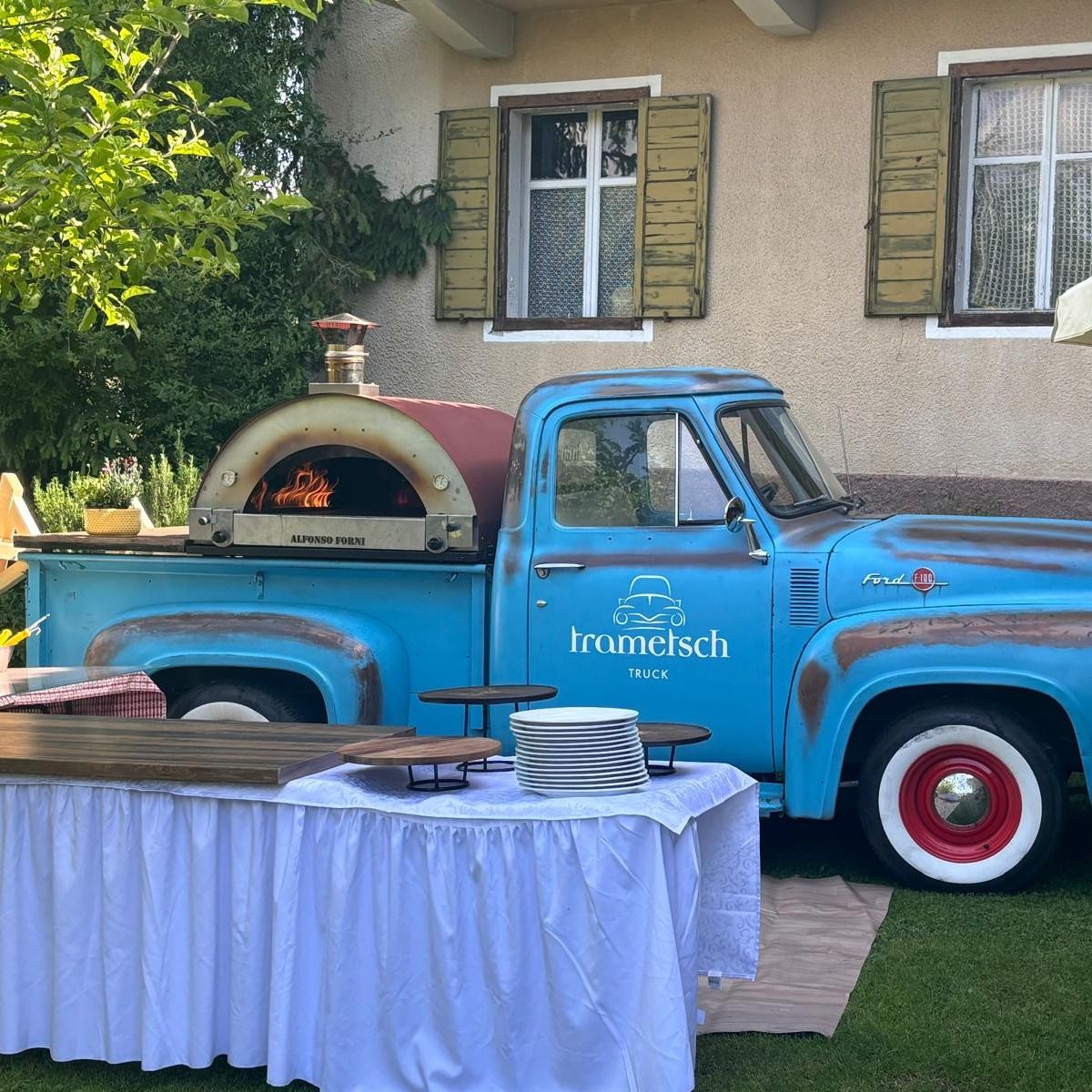 Gas-Wood Hybrid Ovens