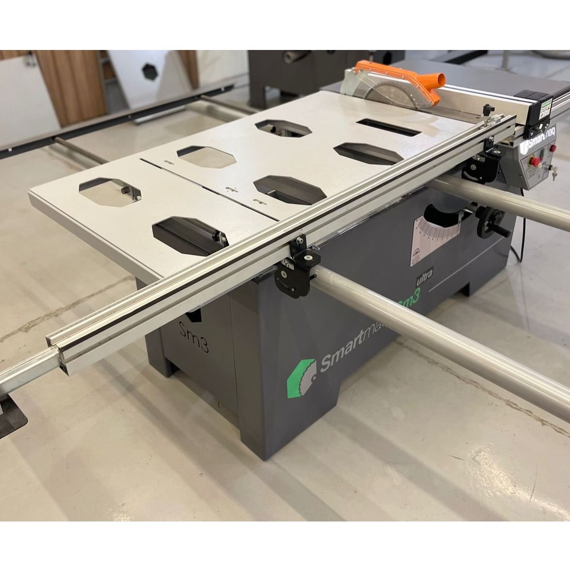 ESQUADREJADEIRA SM3 ULTRA 3.000MM