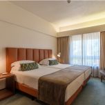 Rooms and Breakfast buffet