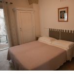 Mate In travel  - Bed and breakfast and Home Holidays