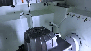 Makino Slim5n 5-Axis VMC sizzle