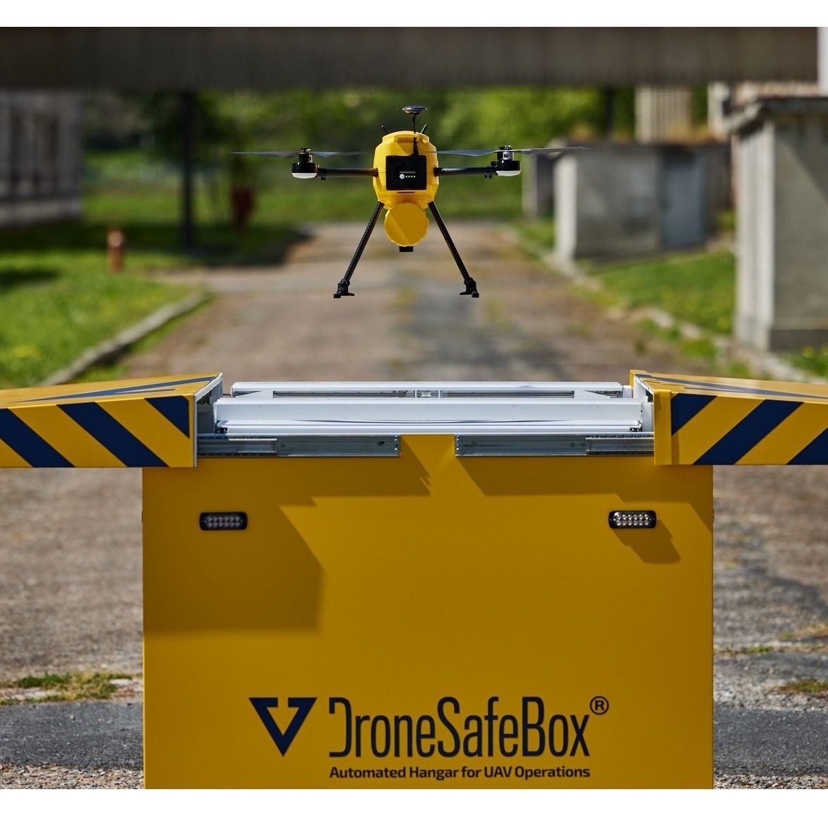 DroneSafeBox