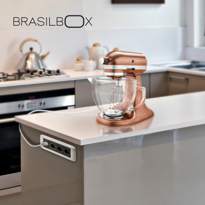 Extensão Caixa de Tomada Embutir - Line QTMOV