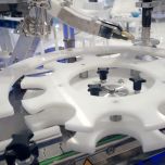 Monoblocco per riempimento e tappatura per liquidi e creme - MFC22