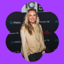 ⚬ Amy Van-Baaren ⚬