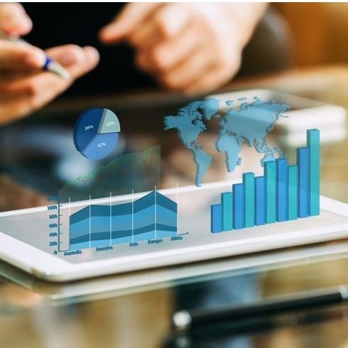 Increasing Sales-Qualified leads by 139% while slashing Cost Per Lead in half for a SaaS product