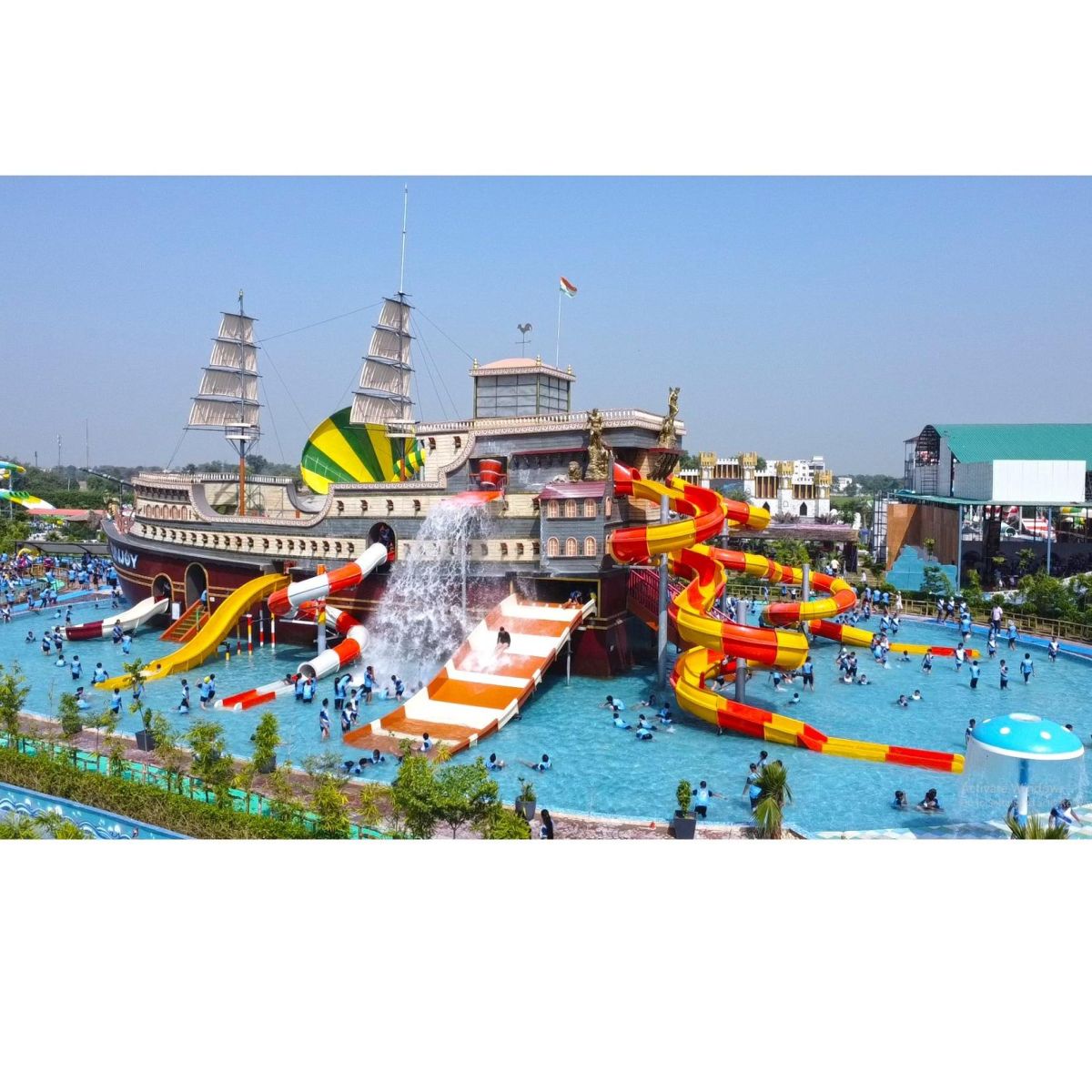 Pirates Carnival Ship